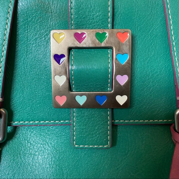 Dooney and Bourke heart buckle bag - Picture 5 of 16